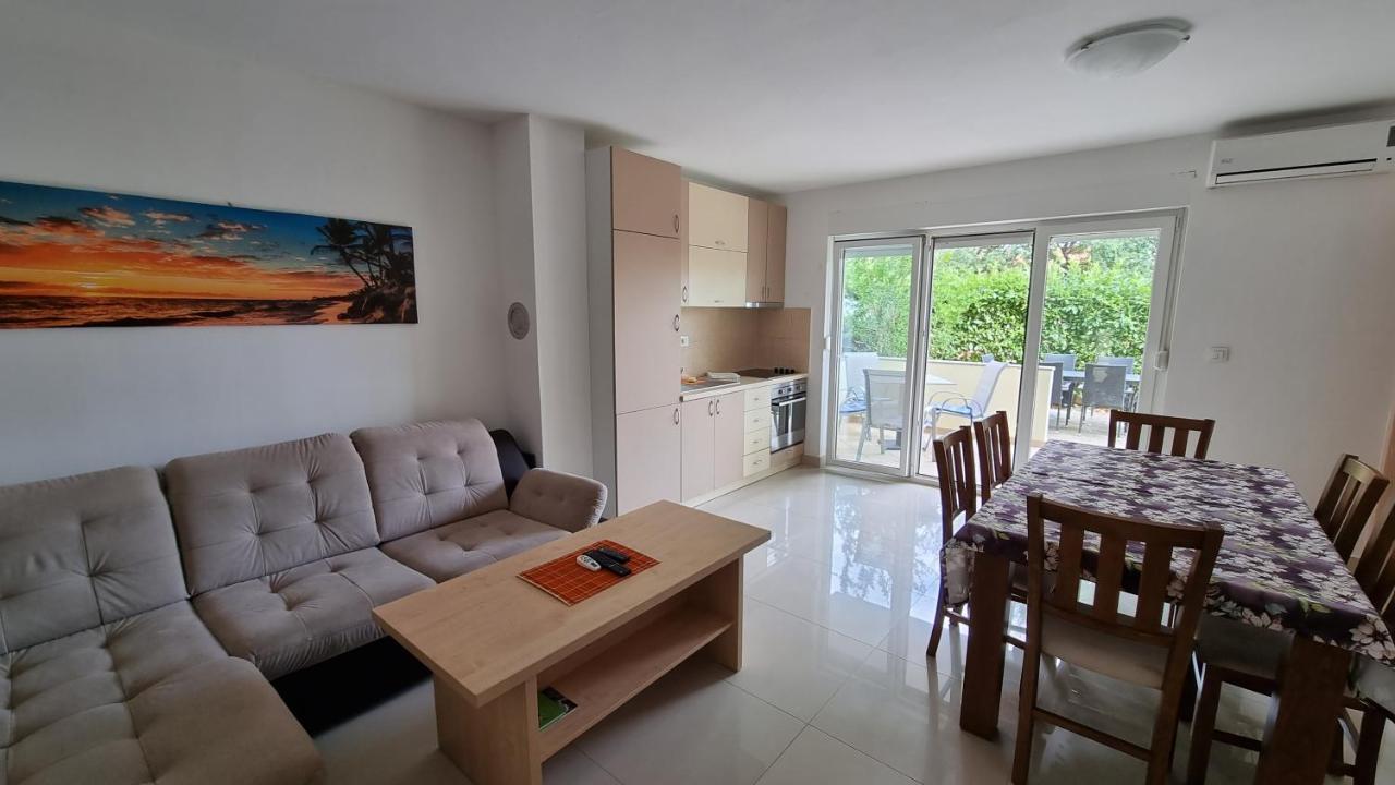 Apartments Bellator Šilo Kültér fotó