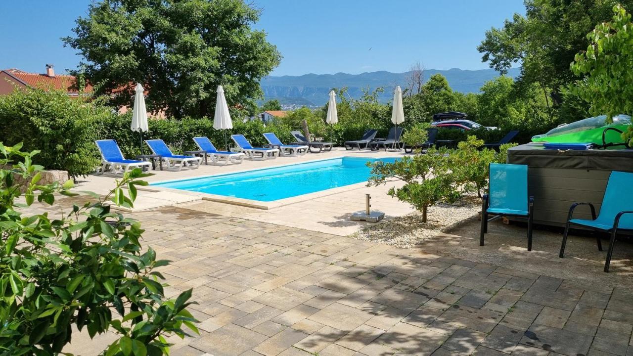 Apartments Bellator Šilo Kültér fotó