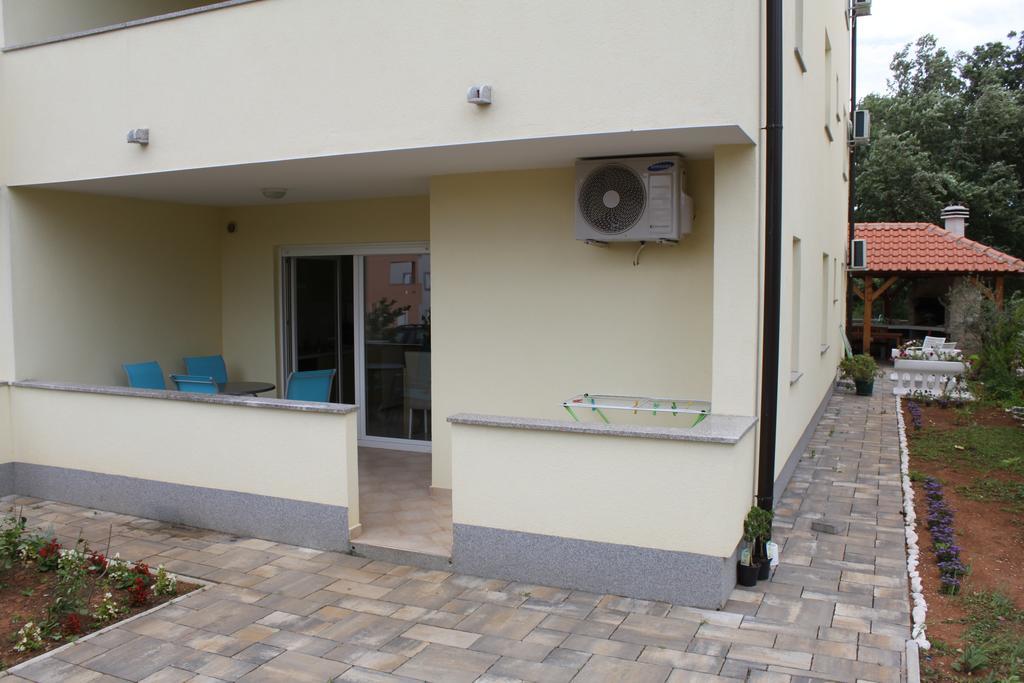 Apartments Bellator Šilo Kültér fotó