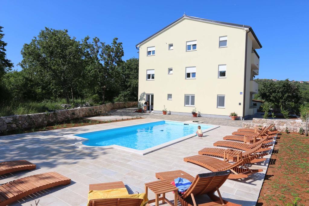 Apartments Bellator Šilo Kültér fotó